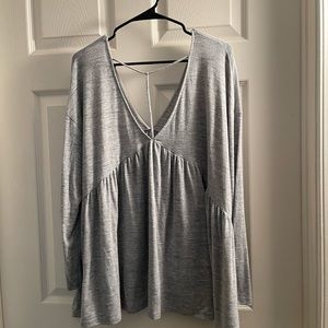 Gray long sleeve Nordstrom top!
